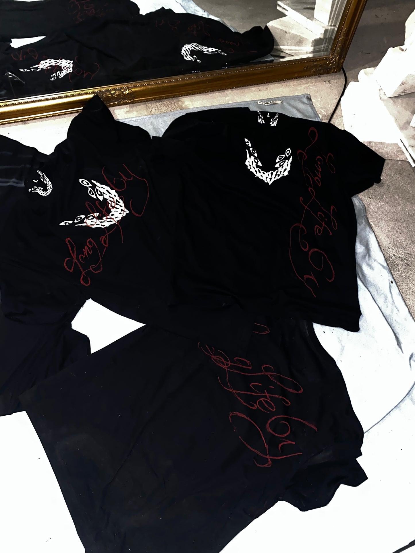 6Y DAY BLIND PICK SHIRT